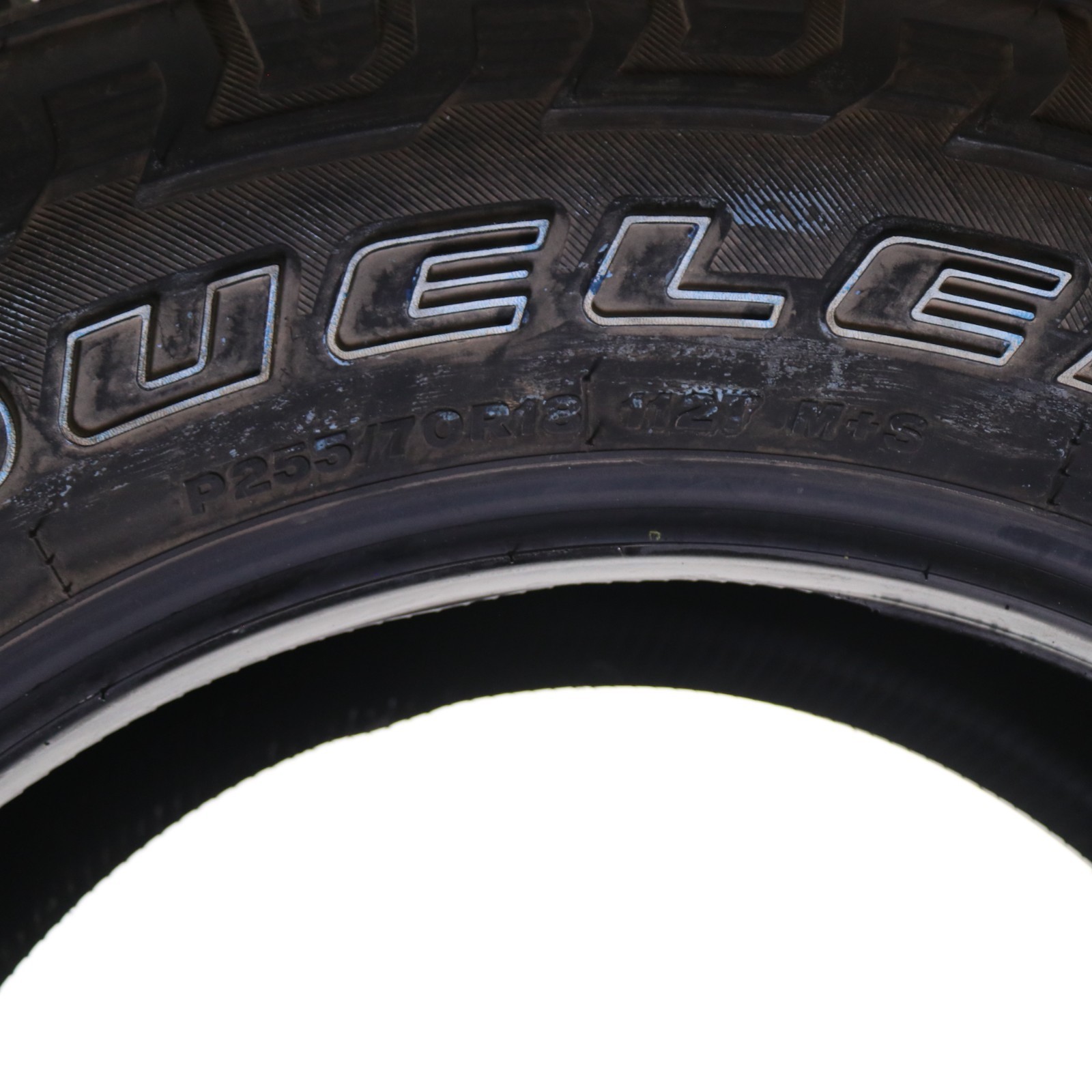 Used 255/70R18 Bridgestone Dueler A/T Revo 3 – 112T – 11/32