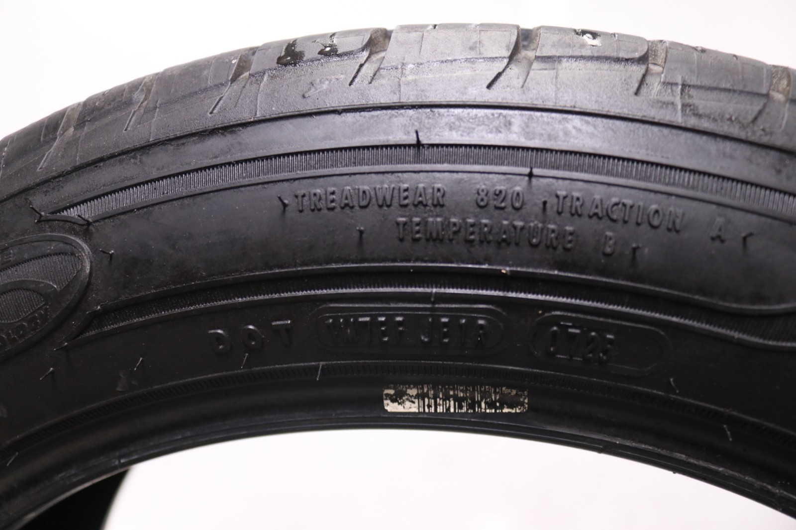 Set of 4 Used 225/55R19 Goodyear Assurance MaxLife – 99V – 11-12/32 No Repairs