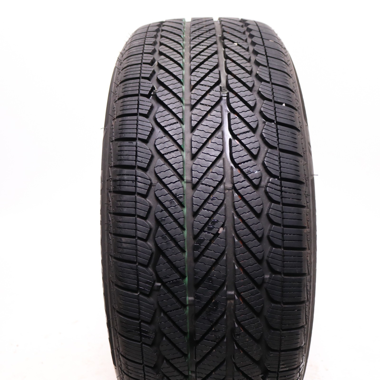 Used 235/50R18 Bridgestone WeatherPeak – 97V – 9/32