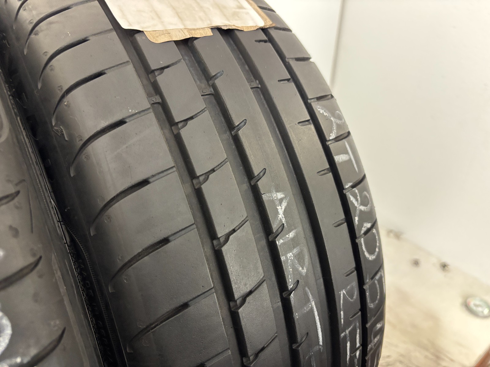 2 Tires 205 45 17 Goodyear Eagle F1 Asymmetric 3 Run Flat (7.00/32 = 77% Tread)