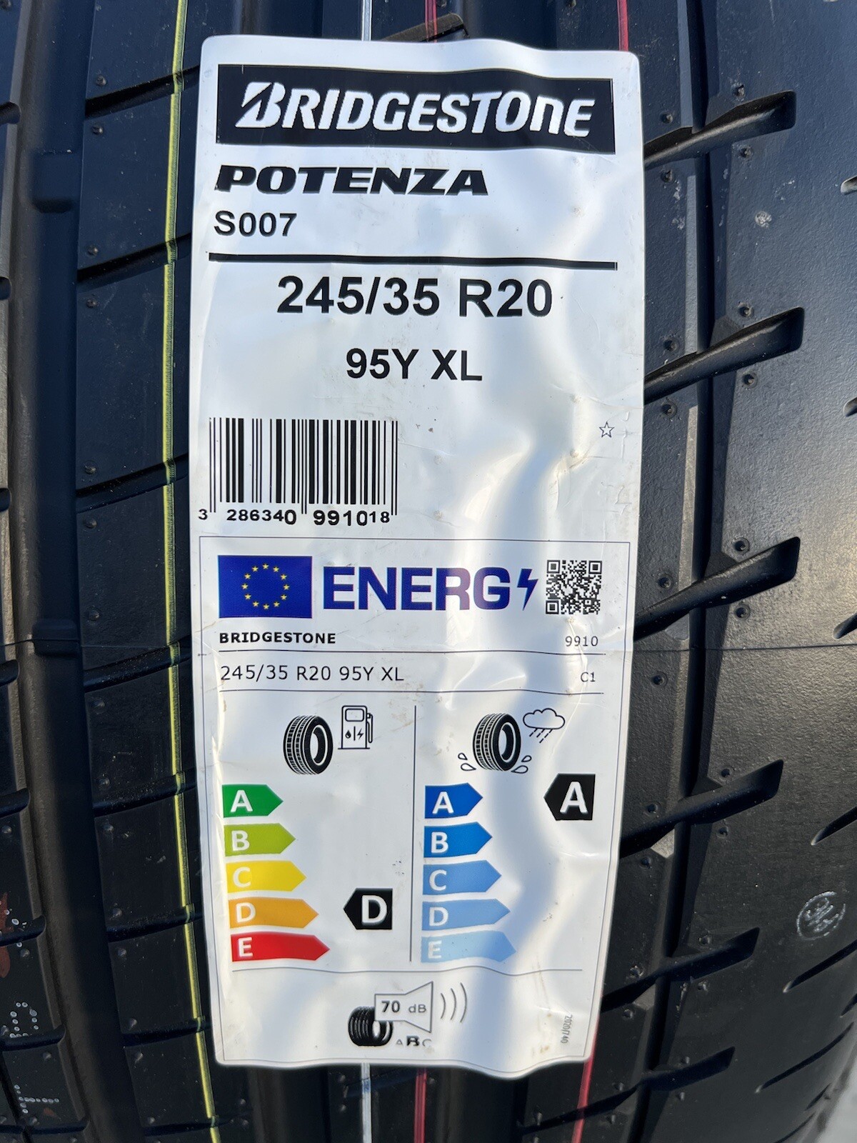 Set of TWO BRAND NEW 245/35R20 Bridgestone Potenza S007 Tires 2453520