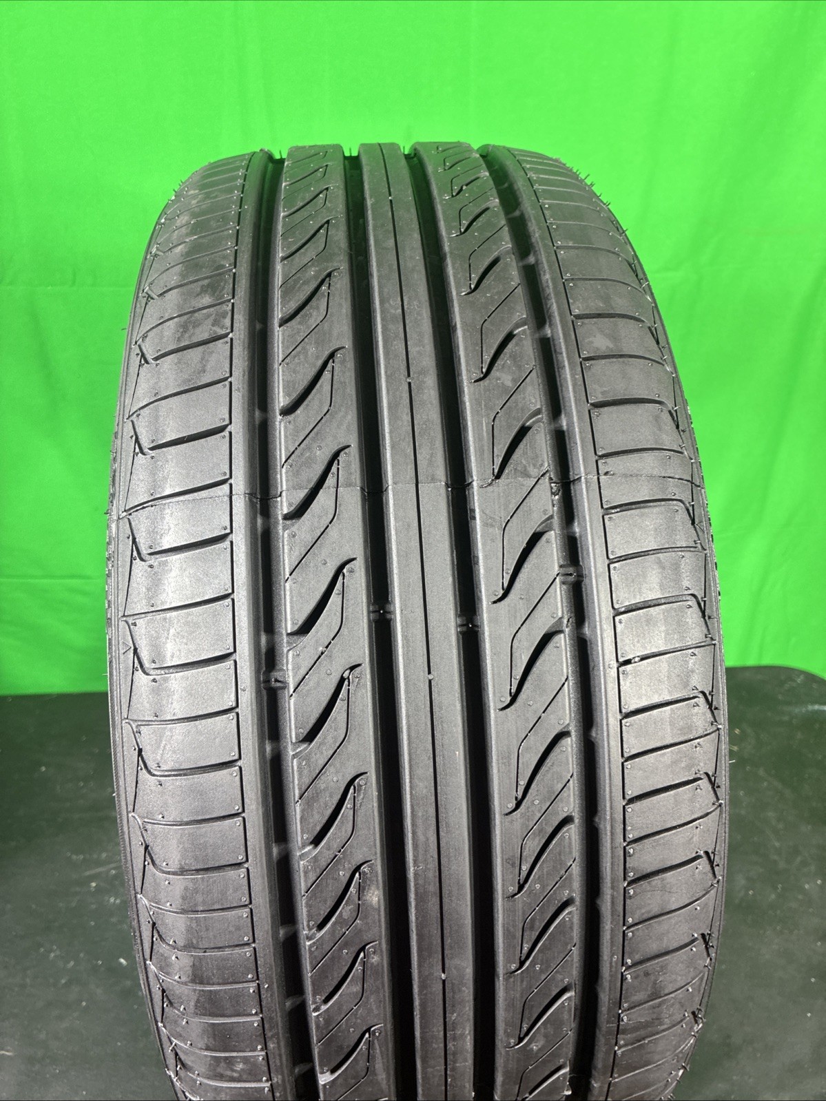 Single,Used-225/40ZR18 Sentury 92W 9/32 DOT 5025
