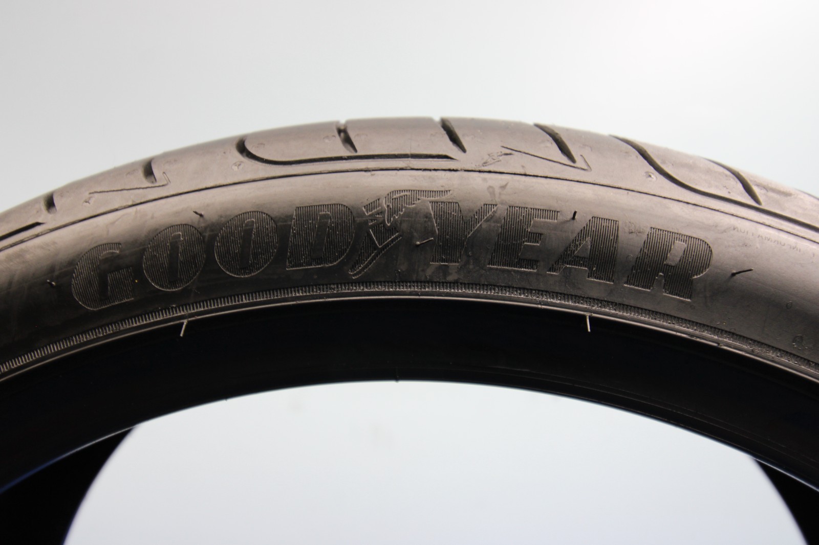 1 Used GoodYear Eagle F1 Asymmetric 3 ★ RSC RFT 225/40R19 225/40/19 2254019 93Y