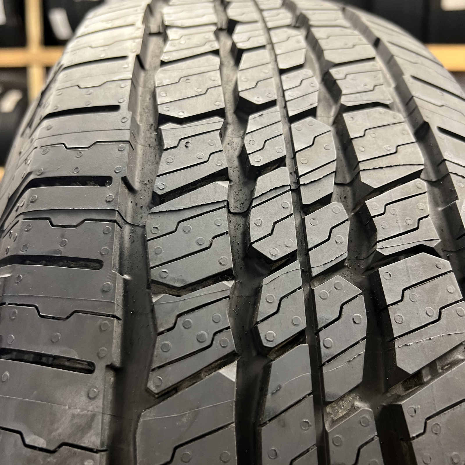 Set Of 2 Tires New Michelin LTX Trail 265/70R18 116S D.O.T.3923-4723 10/32 New
