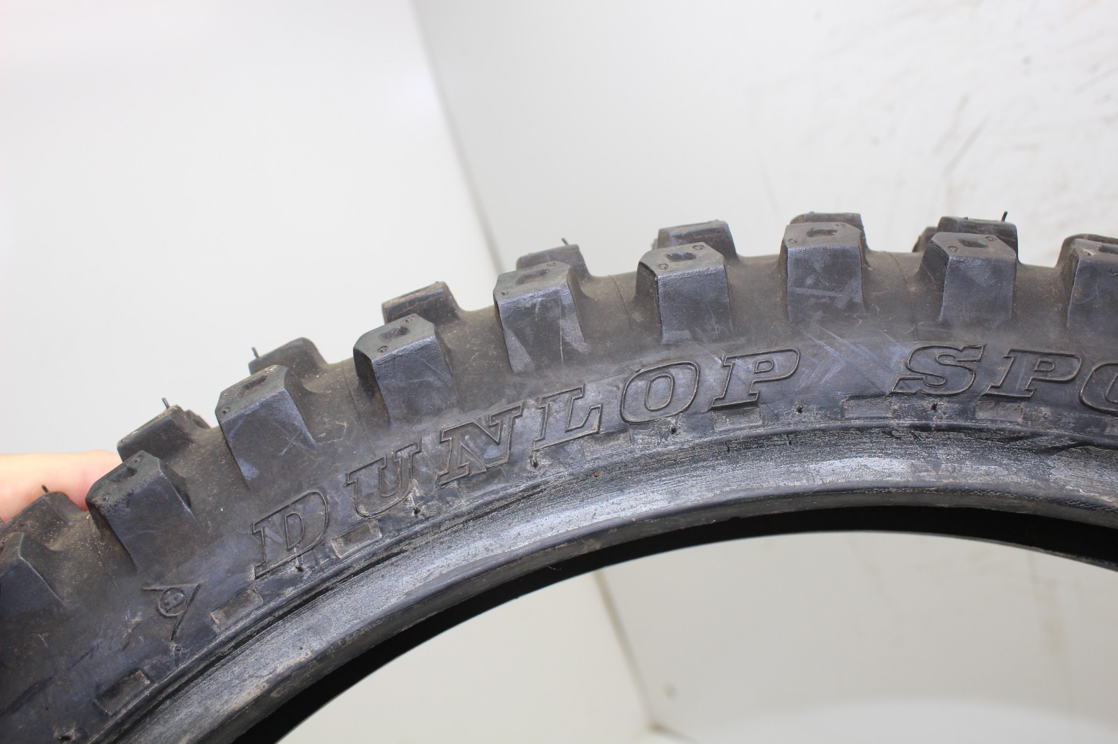 DUNLOP SPORT K490 TIRE TUBE TYPE 70/100-17 *NOS* (NTR17-28)
