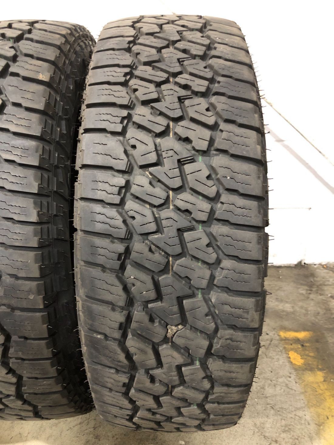 4x P215/65R17 Falken Wildpeak A/T AT3W 11/32 99 T Used Tires 2156517
