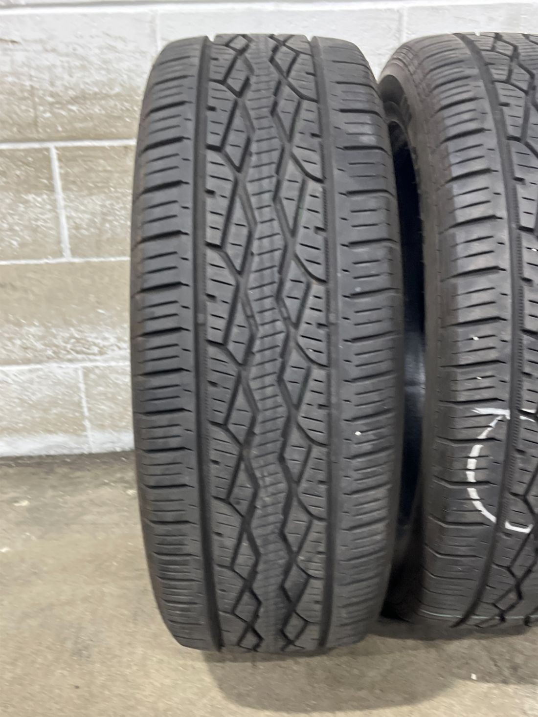2x P235/55R20 Mazama Open Range HTS 9/32 102 H Used Tires 2355520