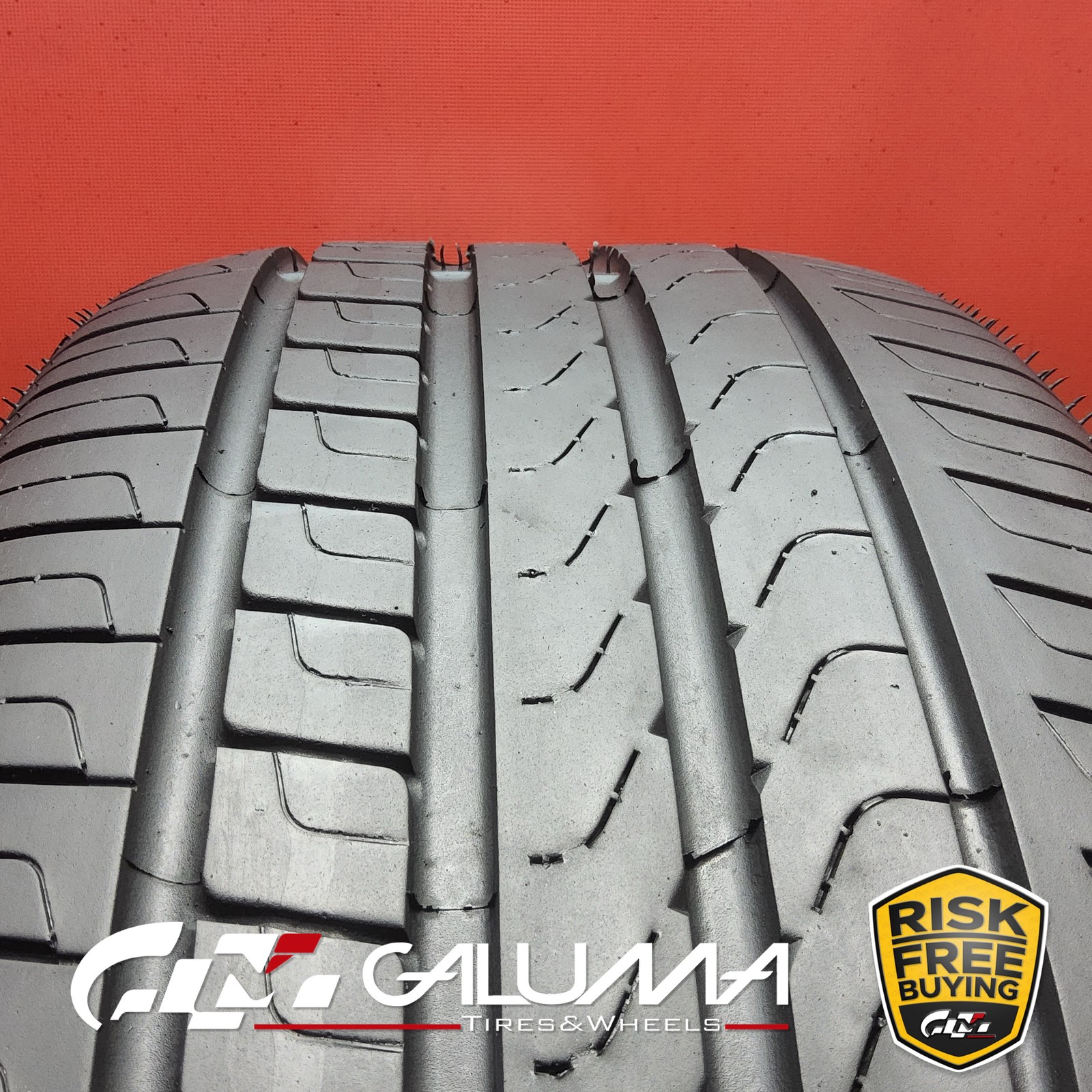 1 Tire Pirelli Cinturato P7 RunFlat 255/40R18 2554018 95Y No Repair #95948