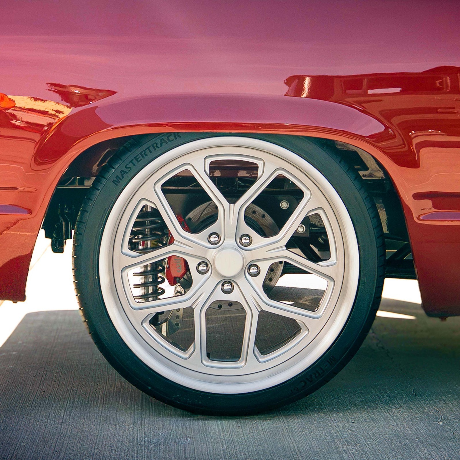 Set of 4 Mastertrack M-TRAC GT 285/40ZR22 110W XL Ultra High-Performance Tires