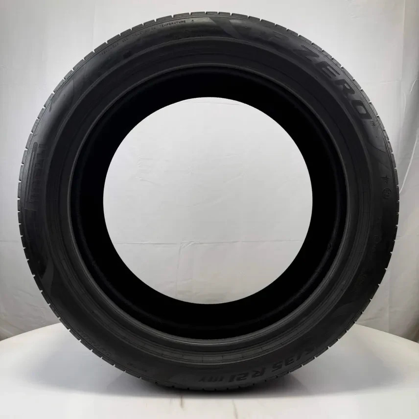 Used 315/35R21 Pirelli P Zero PZ4 Run Flat 111Y 7/32 (DOT 25)