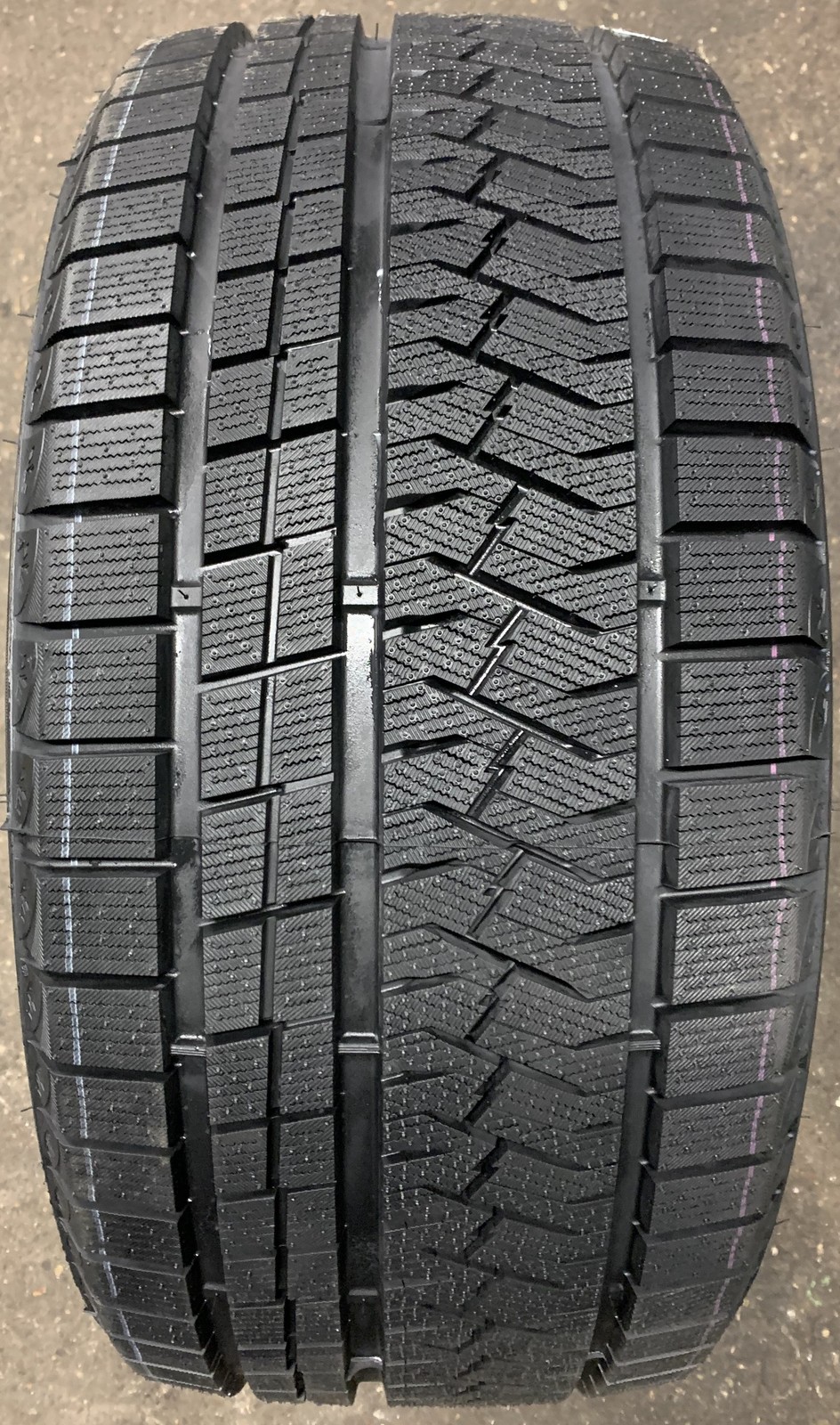 1 Winter Tire 255/40 R19 100V Triangle Snowlink PL02 M+S New 452-19-2A