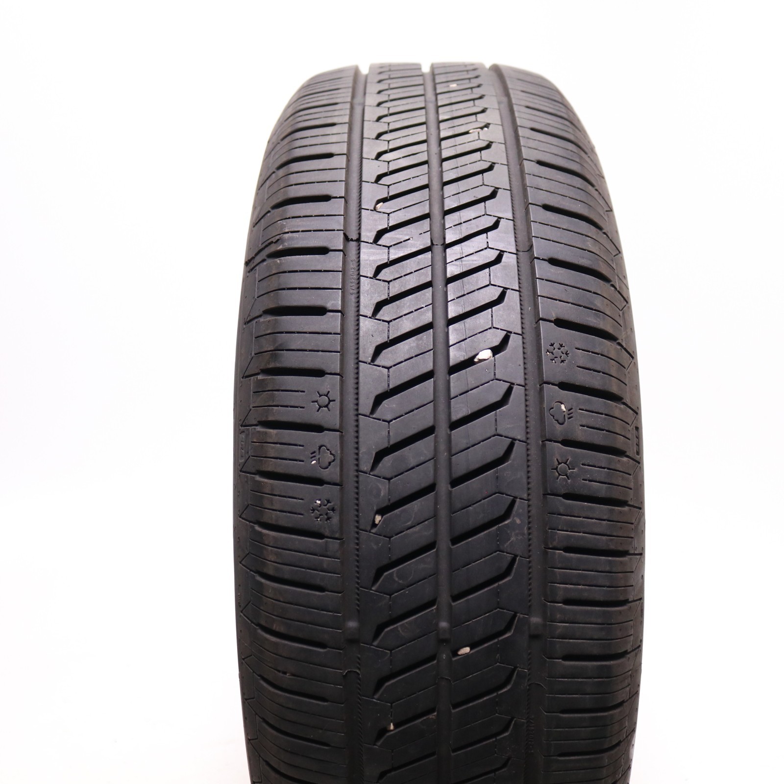 Set of 4 Used 235/65R17 Continental ControlContact Tour M A/S EV 104H – 9-10/32