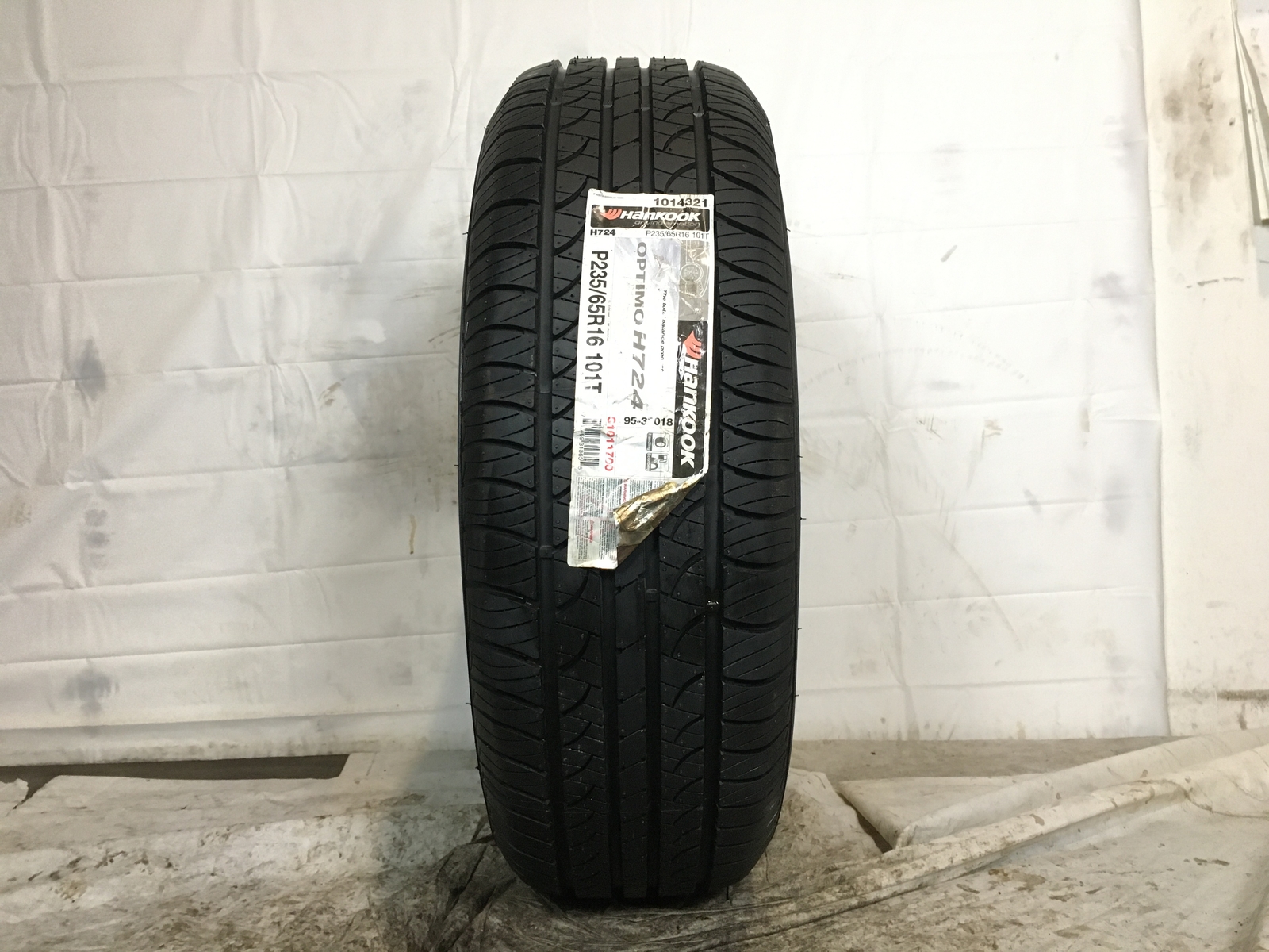 Hankook Optimo H724 P235/65R18 235 65 18 New Tire