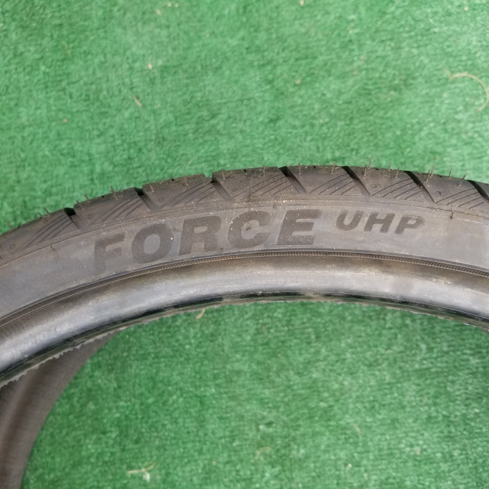 285/25R22 Atlas Force UHP Tire Brand New Sticker 285/25R-22 95Y XL 100% Tread