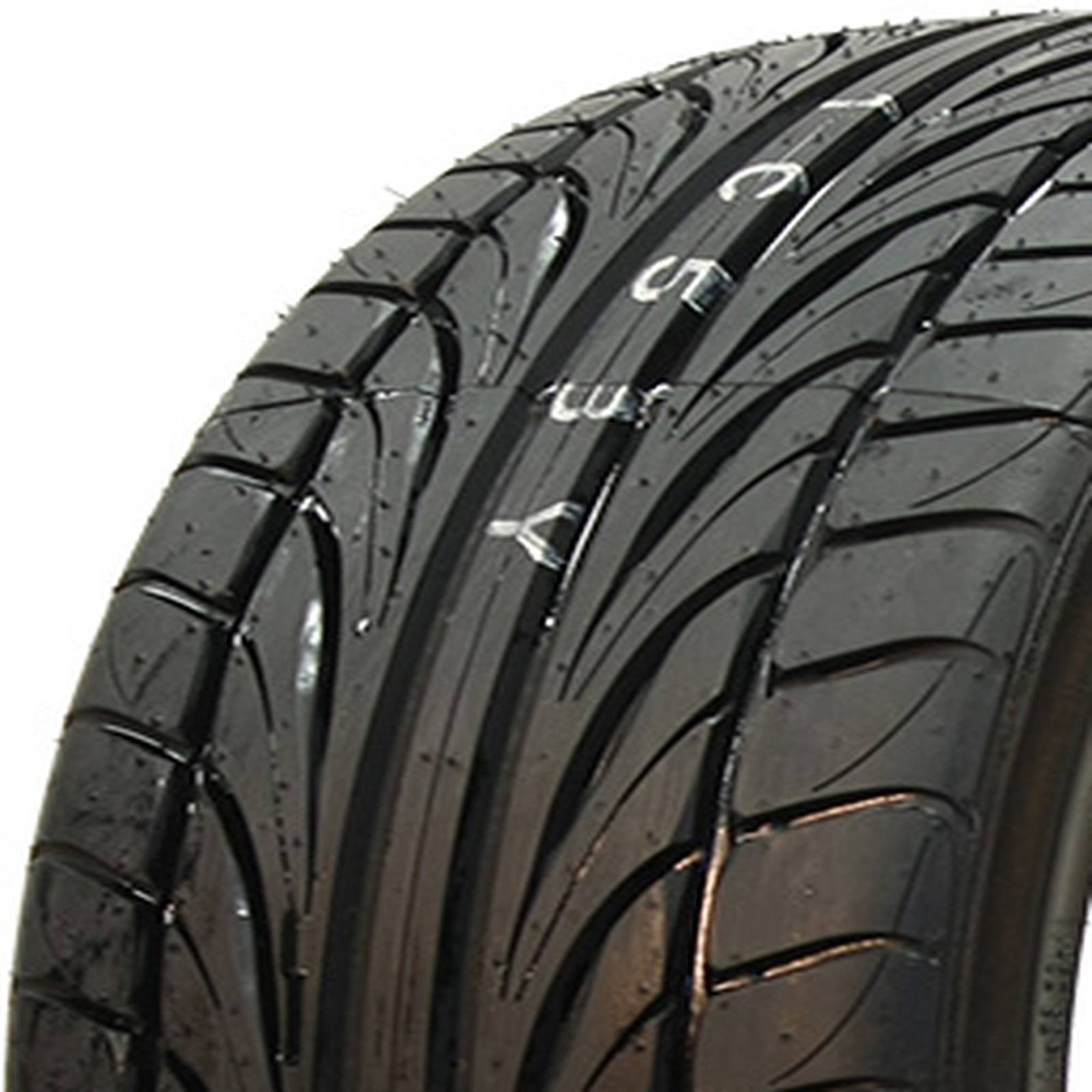 4 New Ohtsu Fp8000 – 235/30zr20 Tires 2353020 235 30 20