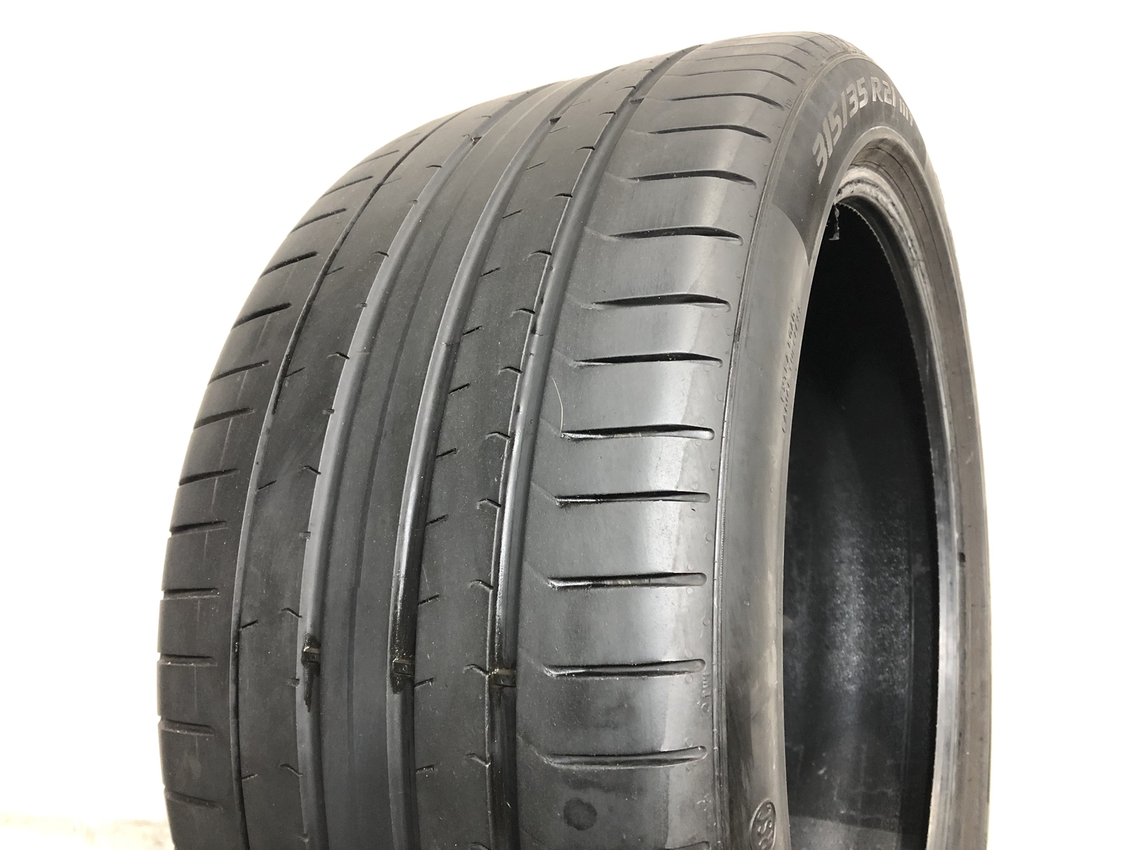 [1] PIrelli P Zero PZ4 Run Flat P315/35R21 315 35 21 Tire 6.0/32
