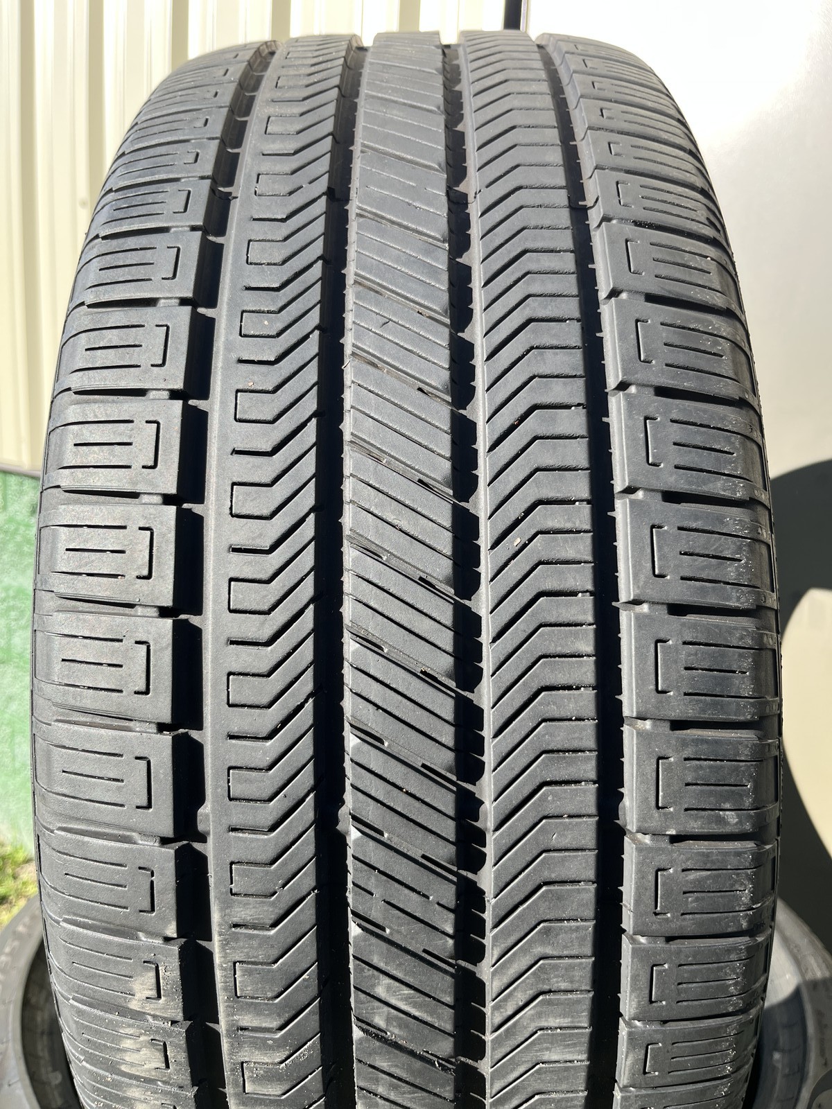 1 Tire Continental CrossContact RX LR 275/45R22 115W DOT.1625 8.75/32