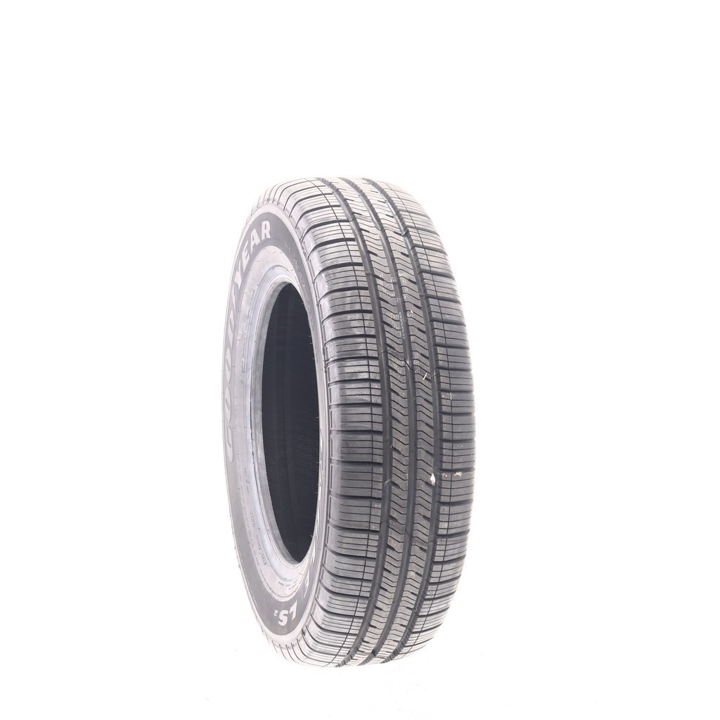 New 205/70R16 Goodyear Eagle LS-2 96T – 11/32