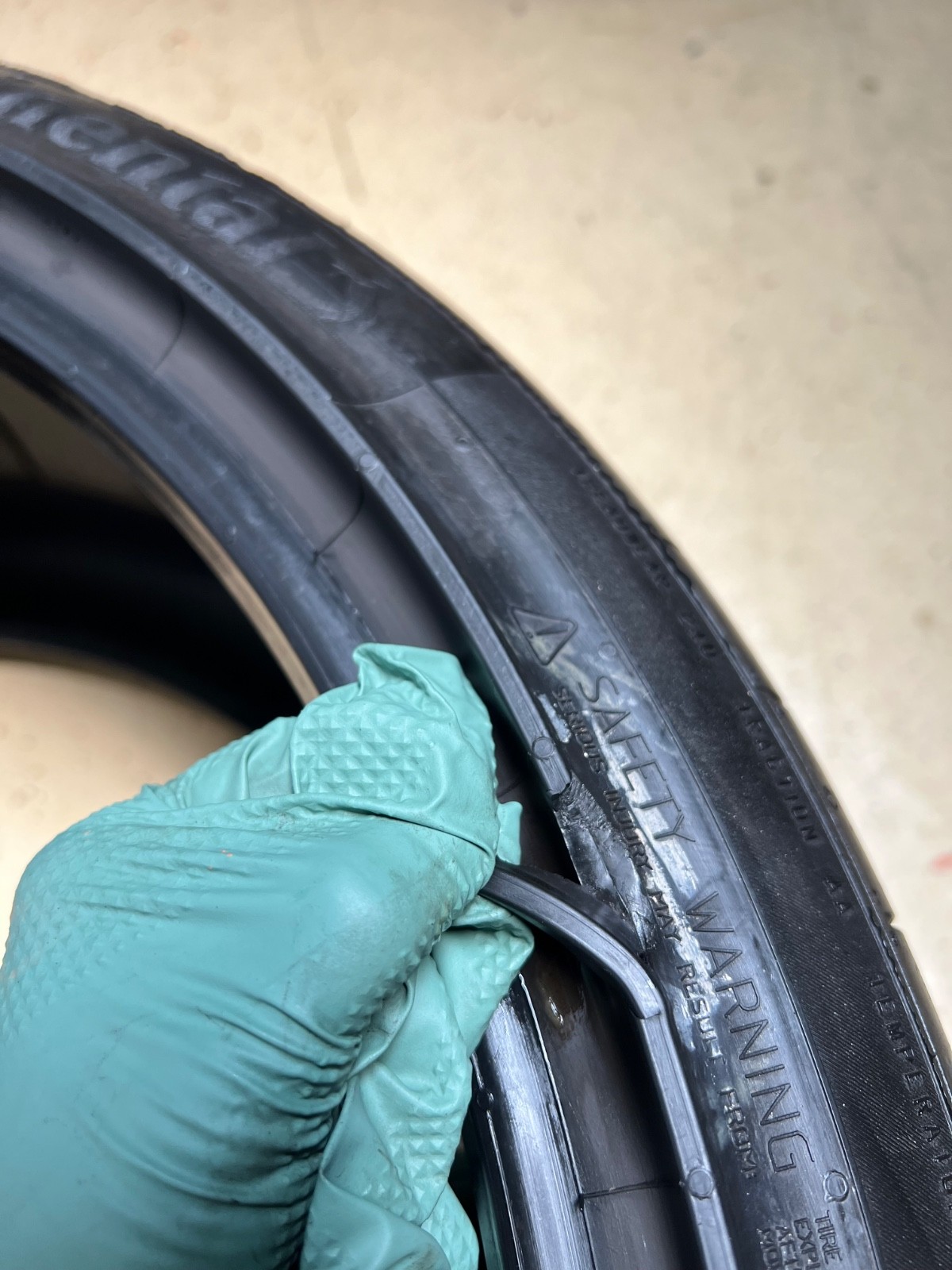 1 – NO REPAIR 275/35ZR21 (103Y) Continental SportContact 6 ContiSilent (AO) 6007