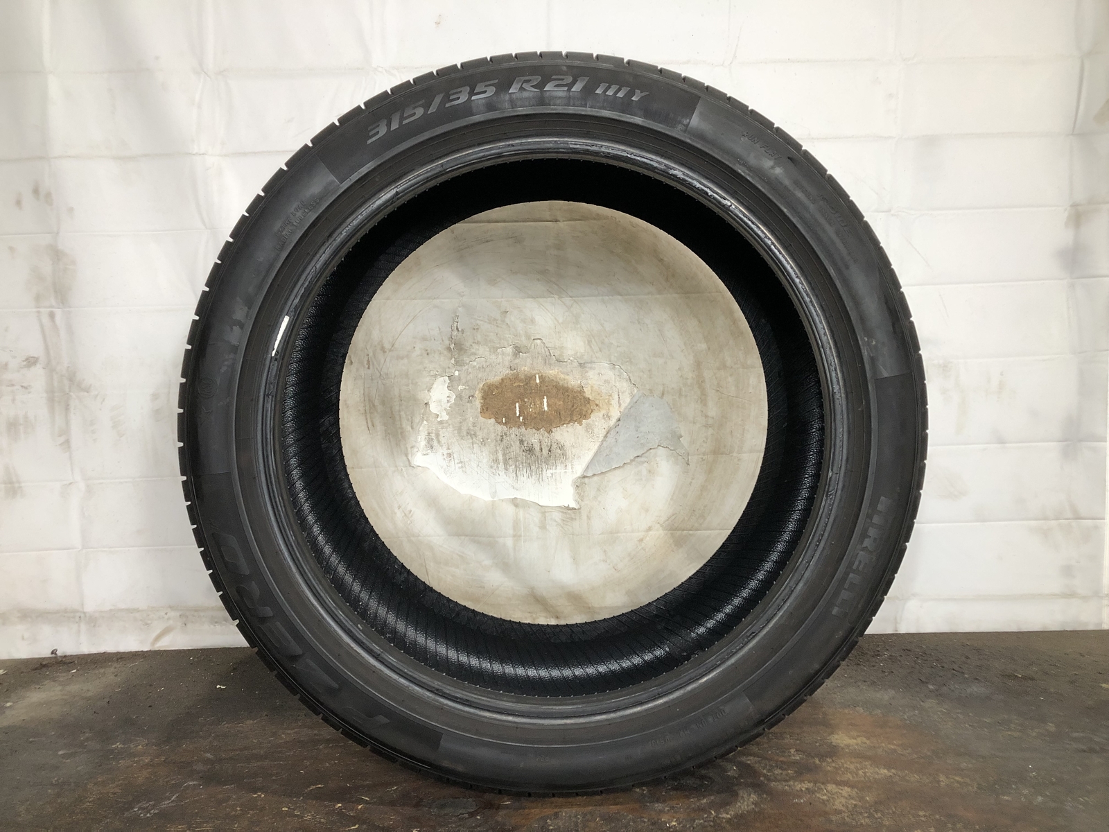 [1] PIrelli P Zero PZ4 Run Flat P315/35R21 315 35 21 Tire 6.0/32
