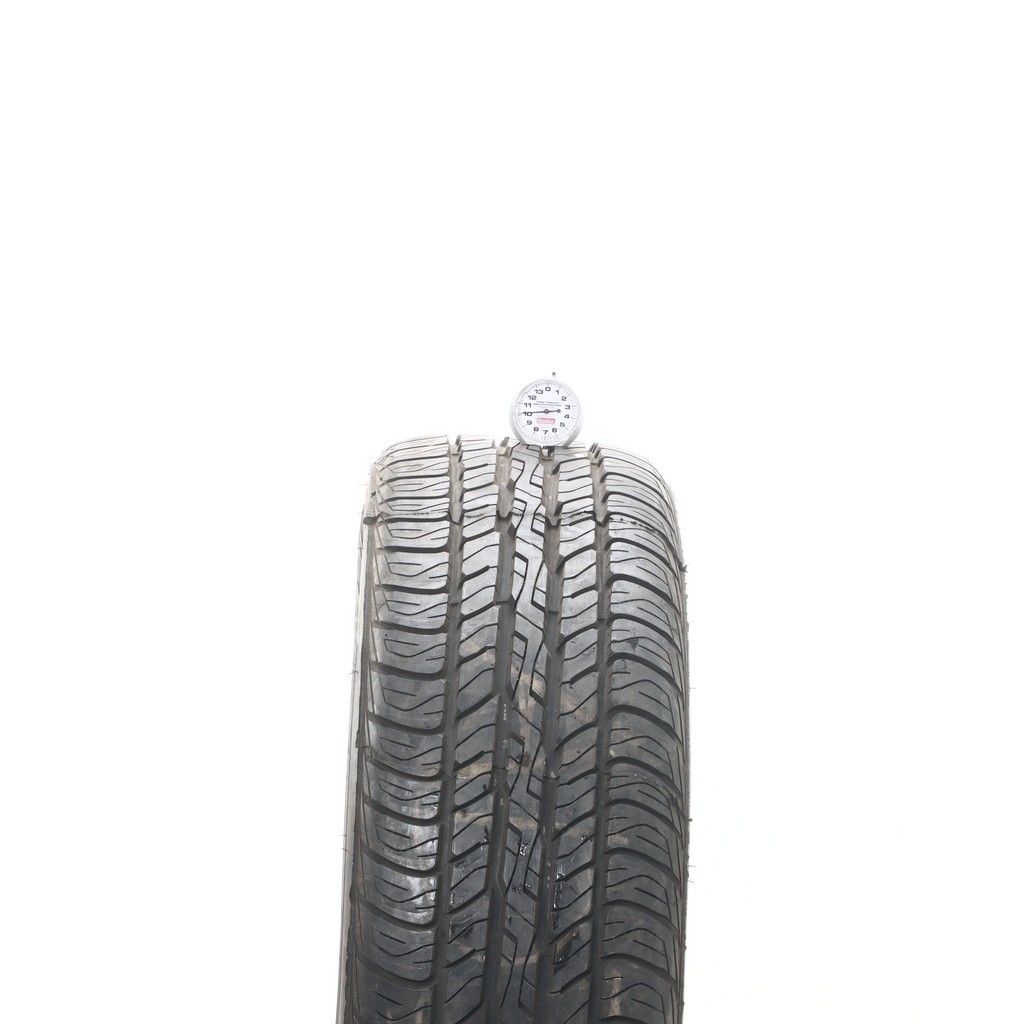 Set of (2) Used 225/60R17 Dunlop Signature II 99T – 10/32