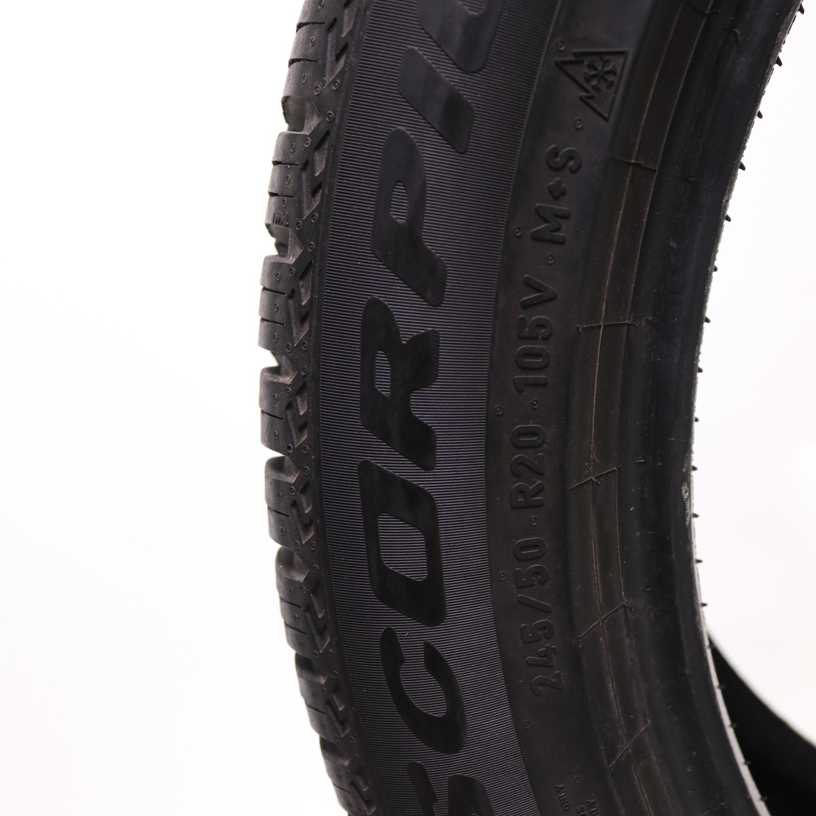 Set of 2 Used 245/50R20 Pirelli Scorpion WeatherActive – 105V – 9.5-10.5/32