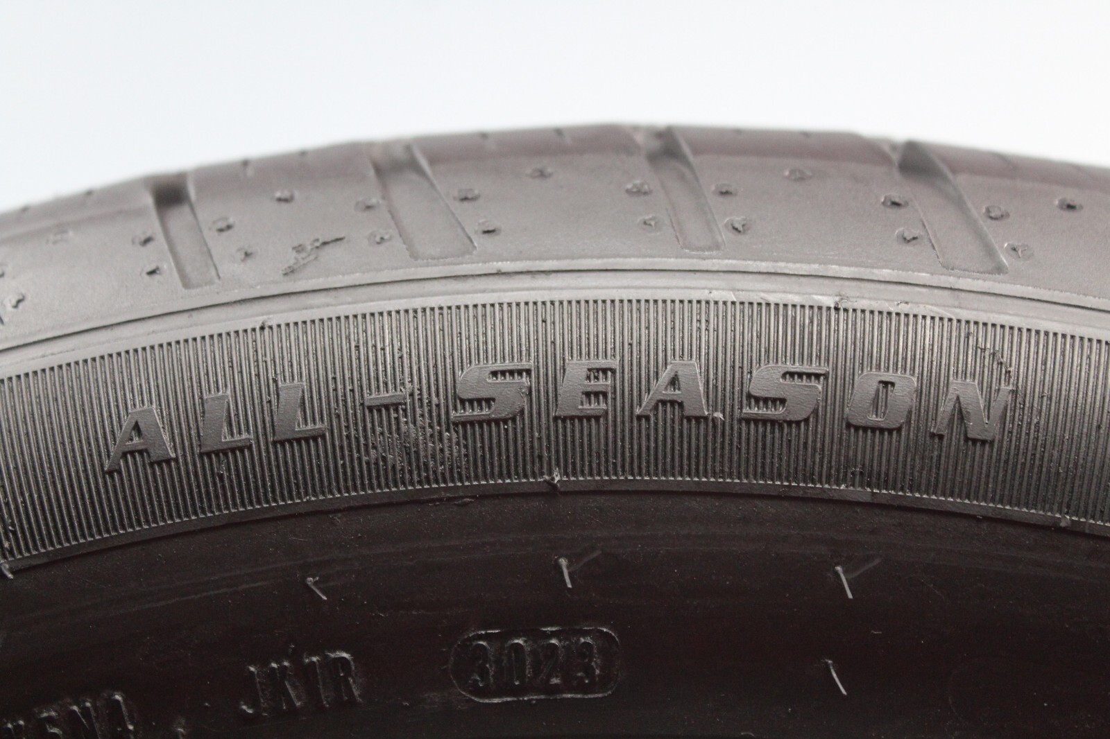 1 Used GoodYear Eagle Sport A/S AO 255/50R20 255/50/20 2555020 109H