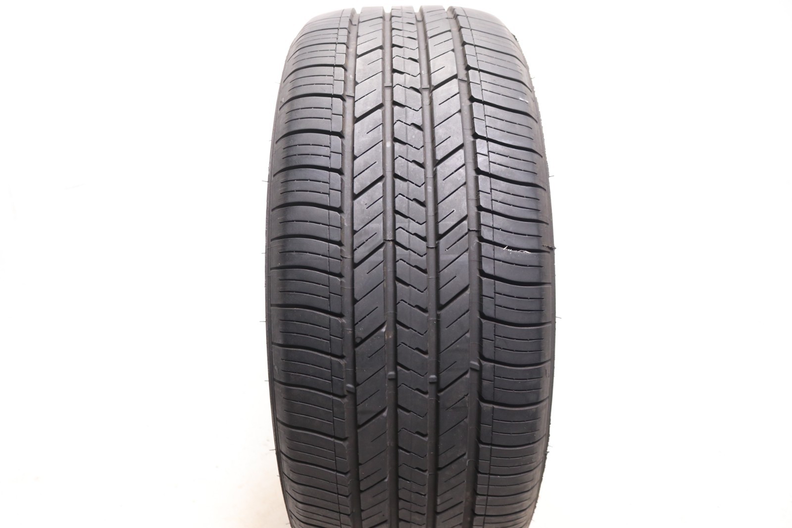 Set of 4 Used 235/45R18 Goodyear Eagle LS-2 – 94V – 8-9/32