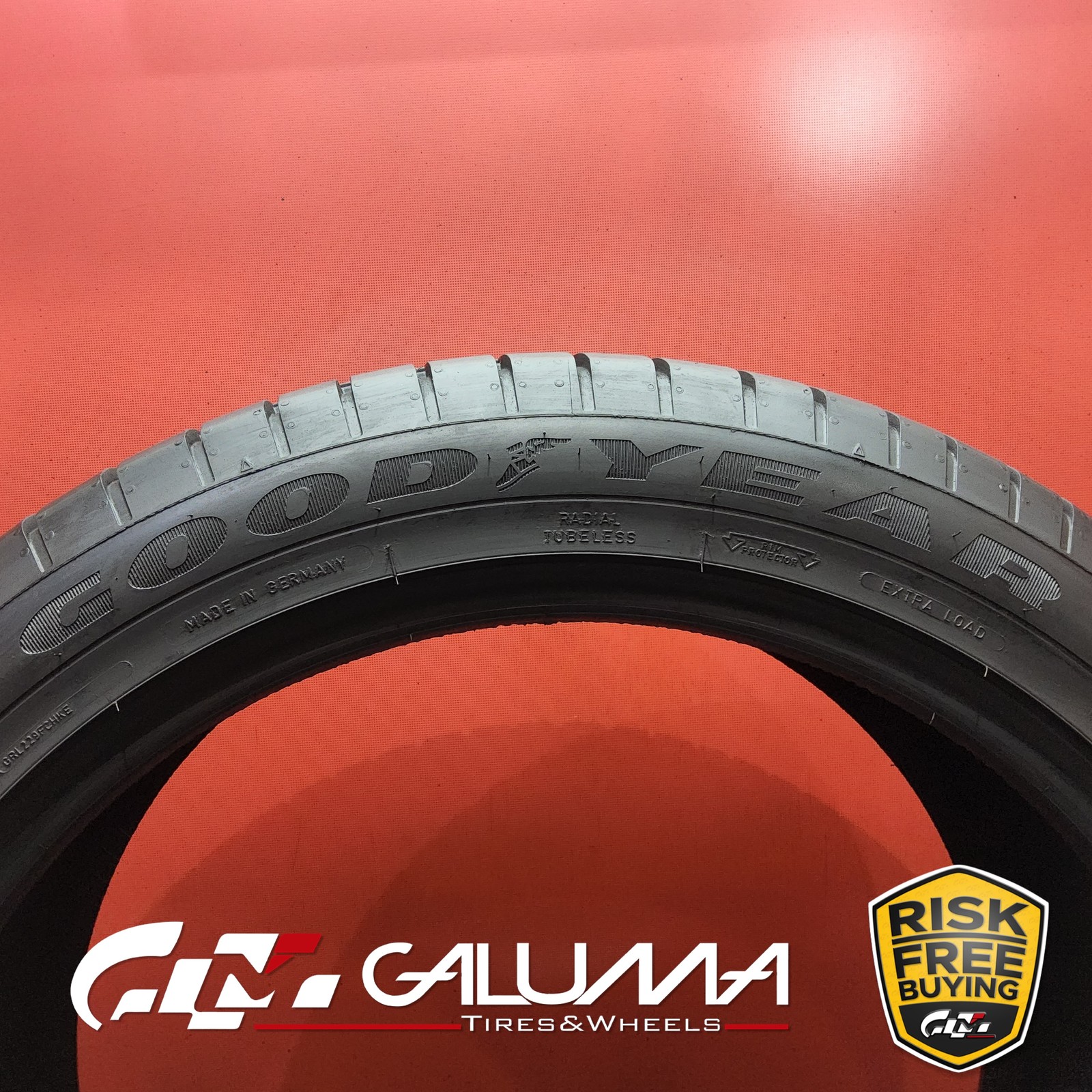 Set of 2 Tires LikeNEW Goodyear Eagle F1 Asymmetric SUV MO1 XL 295/40R22 #96031