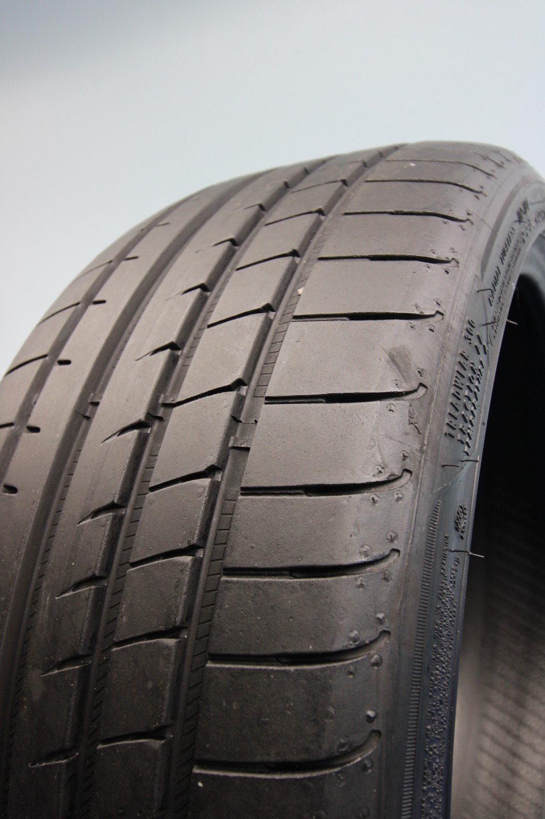 1 Used GoodYear Eagle F1 Asymmetric 3 ★ RSC RFT 225/40R19 225/40/19 2254019 93Y