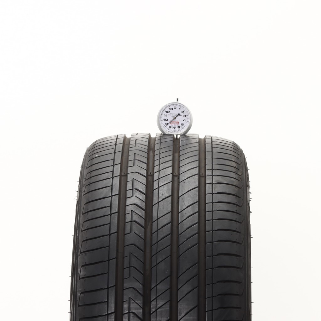 Set of (4) Used 235/40ZR18 Kumho Majesty 9 Solus TA91 95W – 7-8.5/32