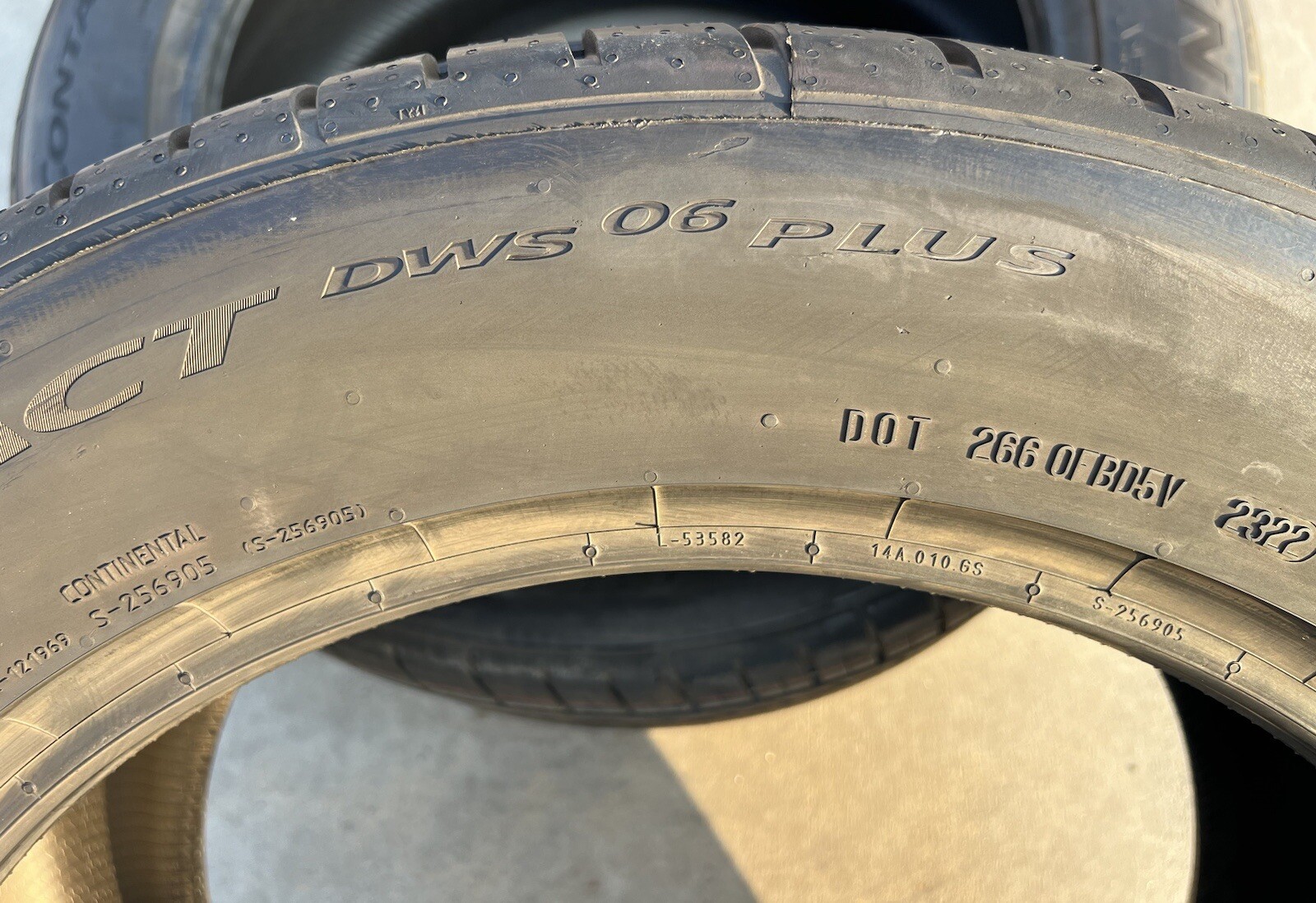 TWO BRAND NEW 295/45ZR20 114W Continental ExtremeContact DWS 06 Plus DWS06+Tires
