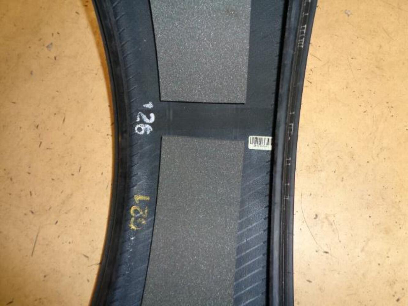 2 PIRELLI P ZERO PZ4 (T0) ELECT PNCS P 235 35 20 92Y XL TIRES 3828000