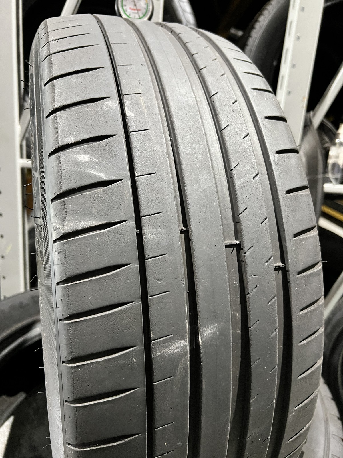 HIGH TREAD TIRES 1 Michelin Pilot Sport 4 245/45/20 245/45R20 103Y No Patch