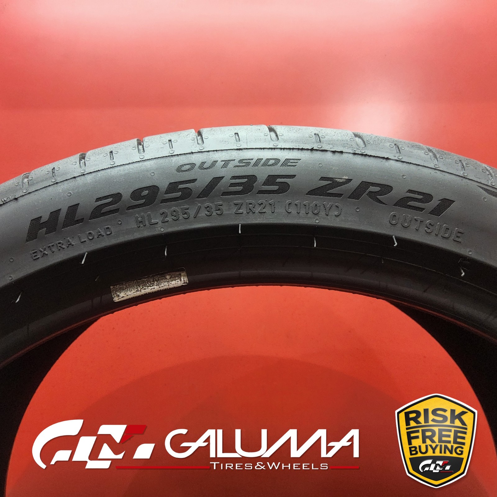 Set of 2 Tires Pirelli P-Zero (PZ5) ★ XL HL295/35/21 ZR21 2953521 110Y #96154