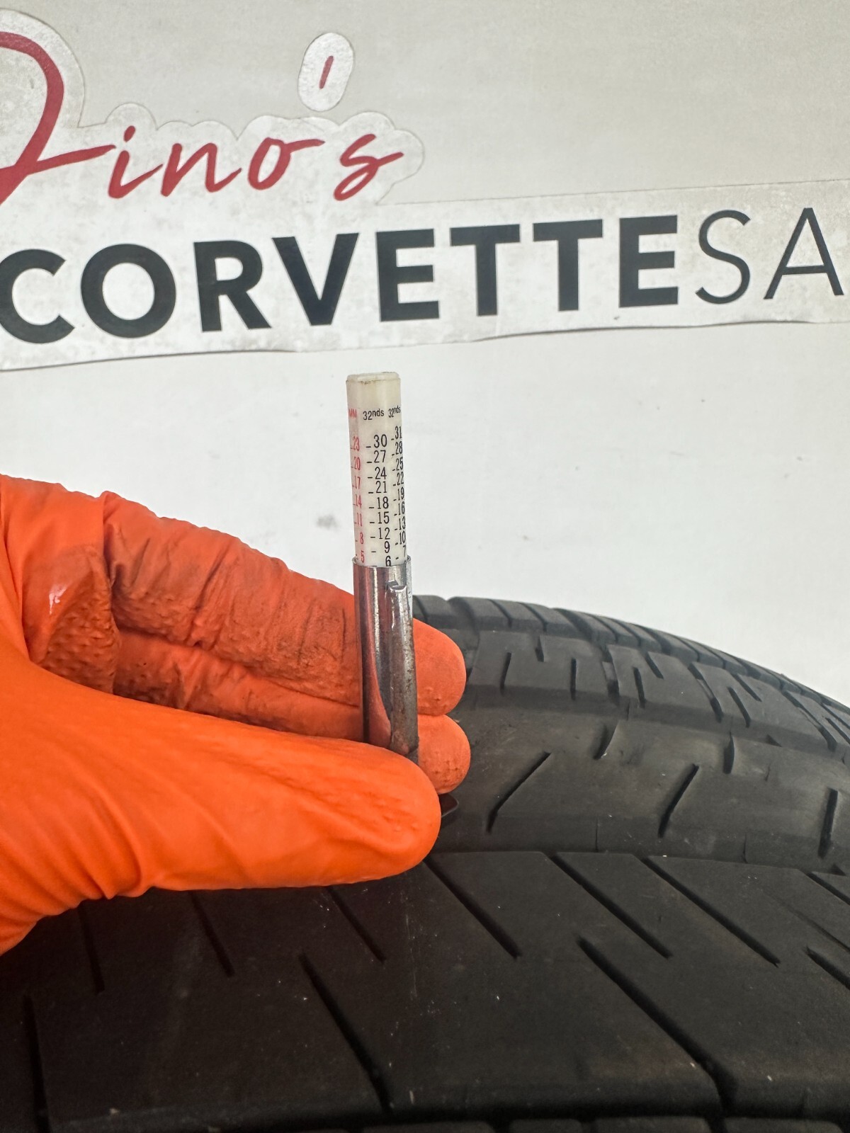 Michelin Pilot Sport AS 4 ZP 305/30ZR20 Tire