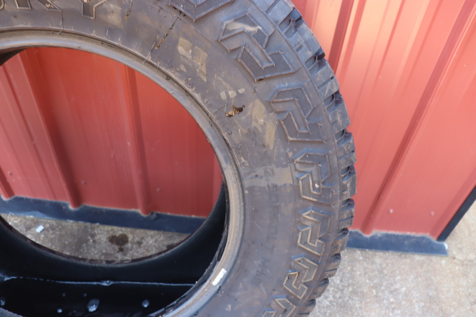 TIRE FURY COUNTRY HUNTER R/T 37X12.50 R20 LT 20″ 126Q