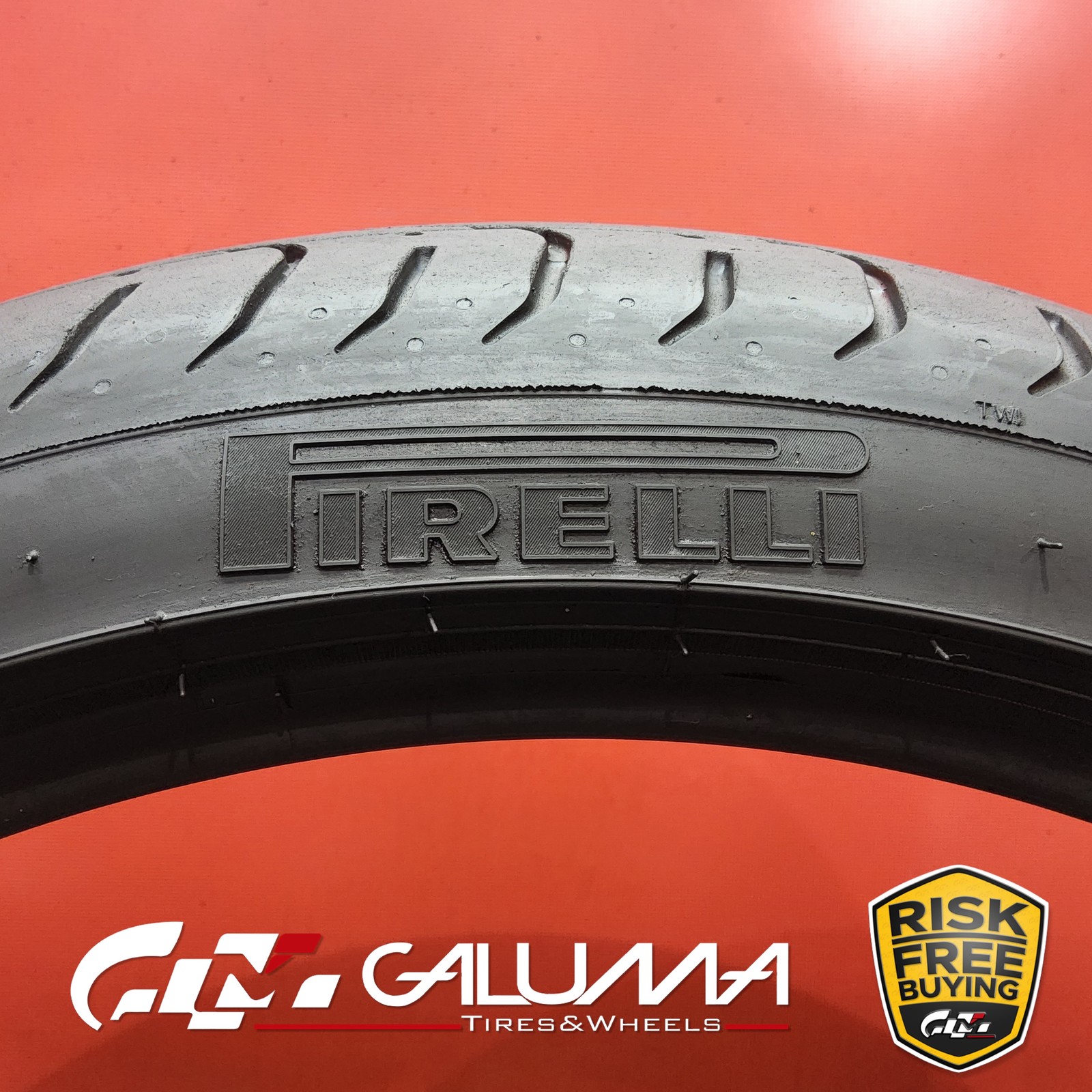 Set of 2 Tires LikeNEW Pirelli P Zero 235/35ZR20 235/35/20 88Y No Repairs #95590