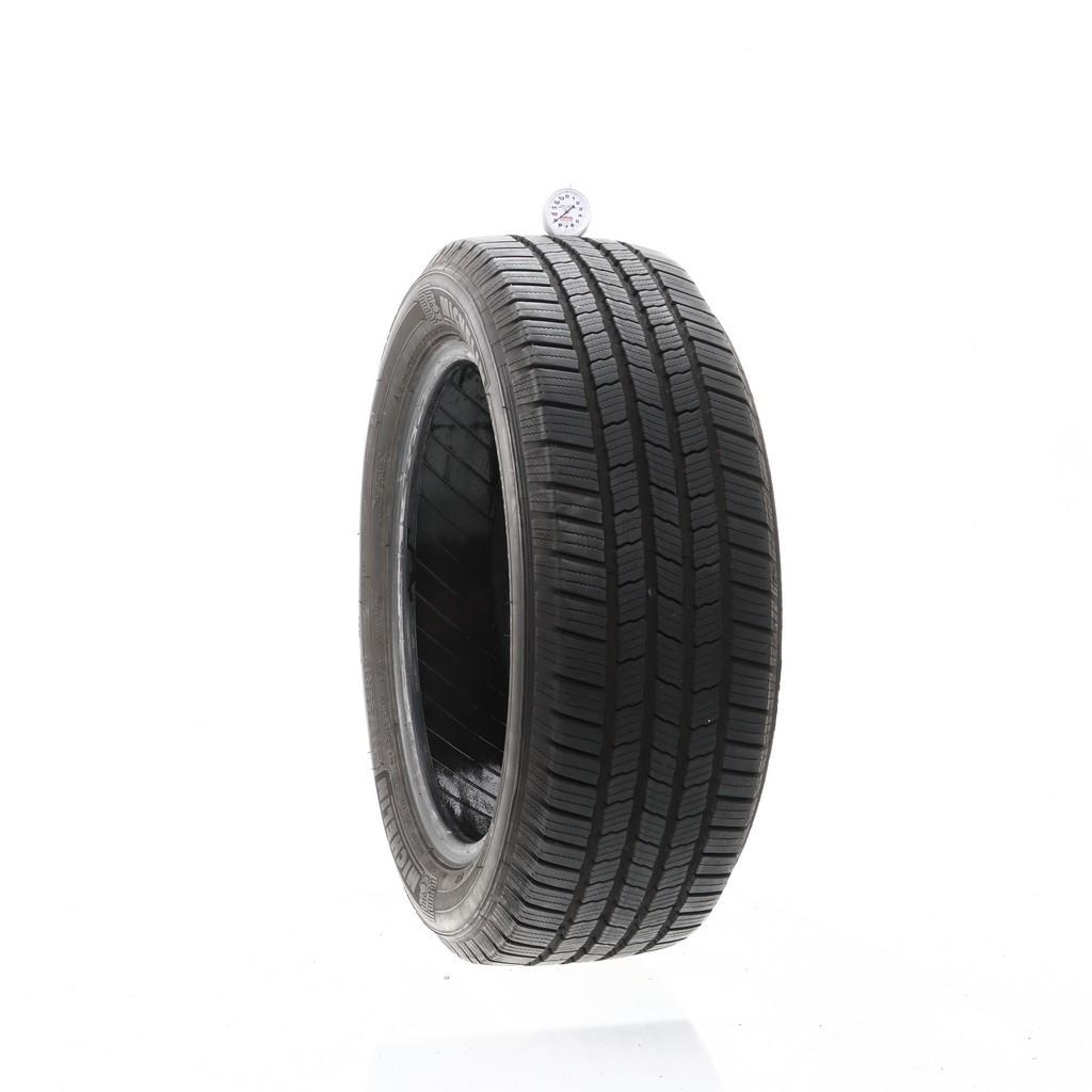 Set of (4) Used 235/55R19 Michelin Defender LTX M/S 105H – 8-9.5/32