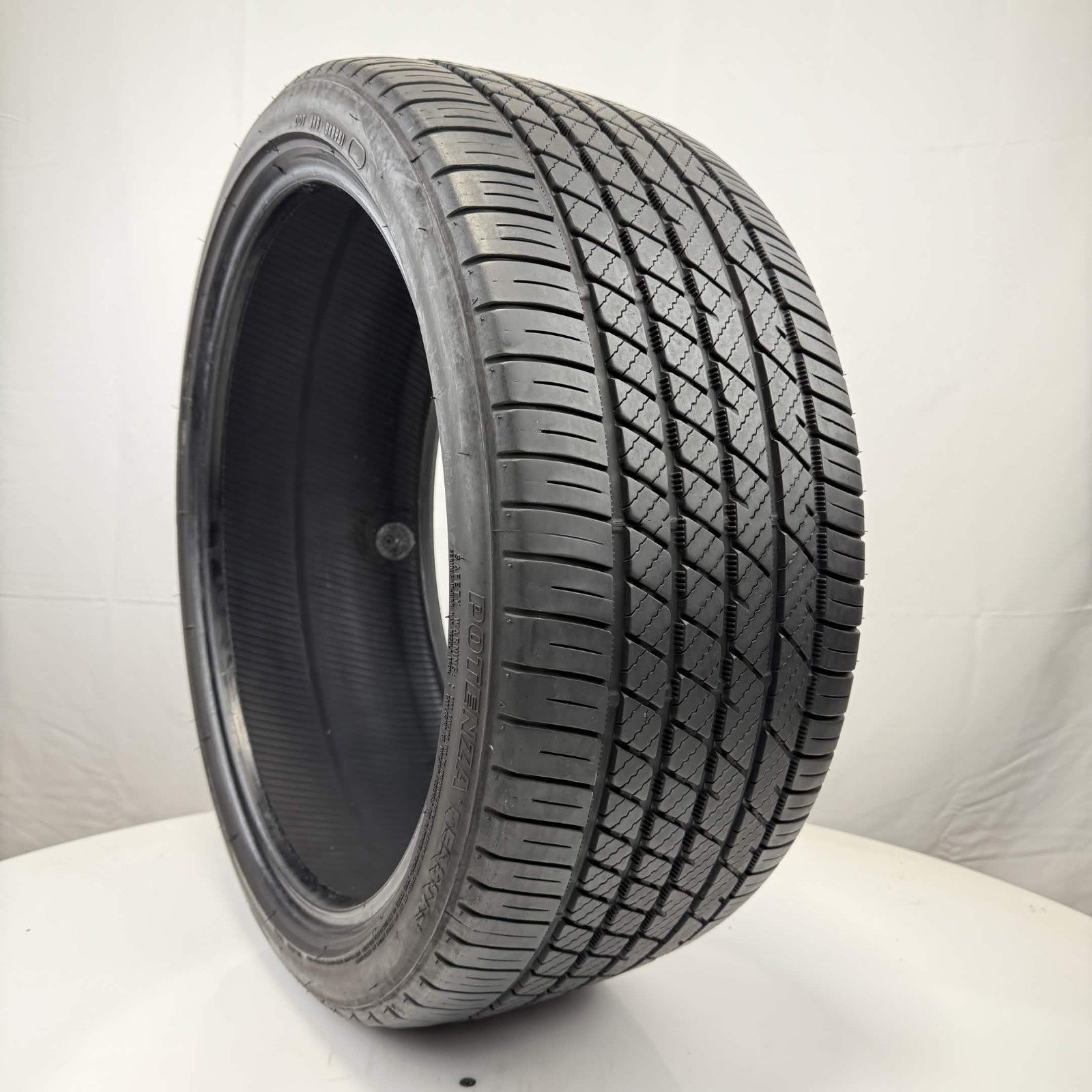 Used 265/35R20 Bridgestone Potenza RE980AS+ 99W 8/32 (DOT 22)