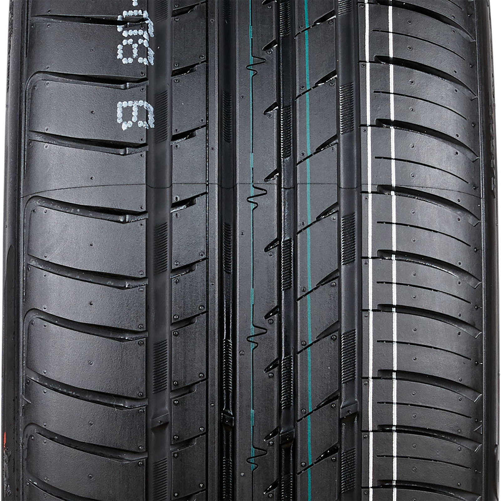 4 New Cosmo Muchomacho – P245/40zr18 Tires 2454018 245 40 18