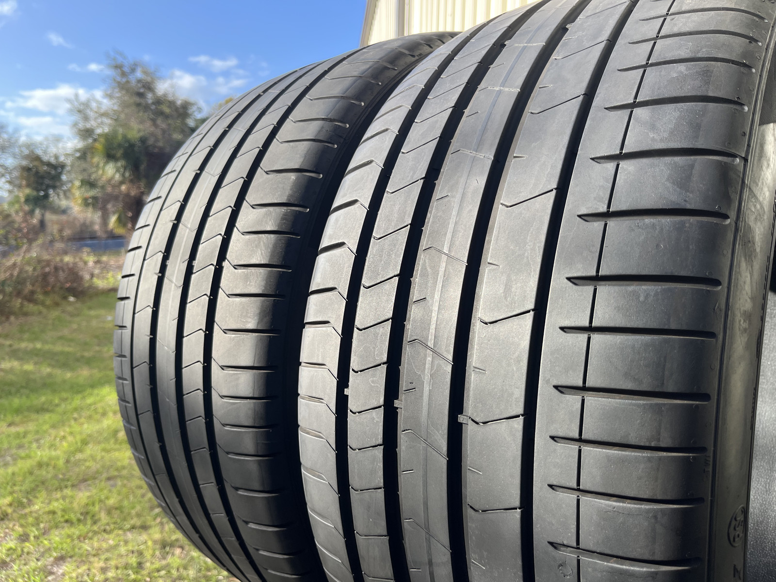 Set Of 2 Tires Pirelli P Zero PZ4 Run Flat ★ BMW 315/35R21 111Y DOT.1625 7.5/32