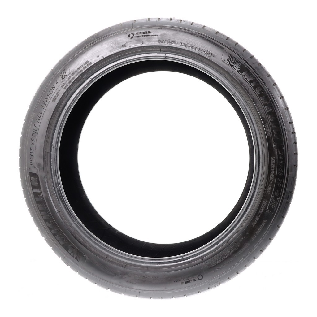 Used 245/45ZR19 Michelin Pilot Sport All Season 4 102Y – 8/32