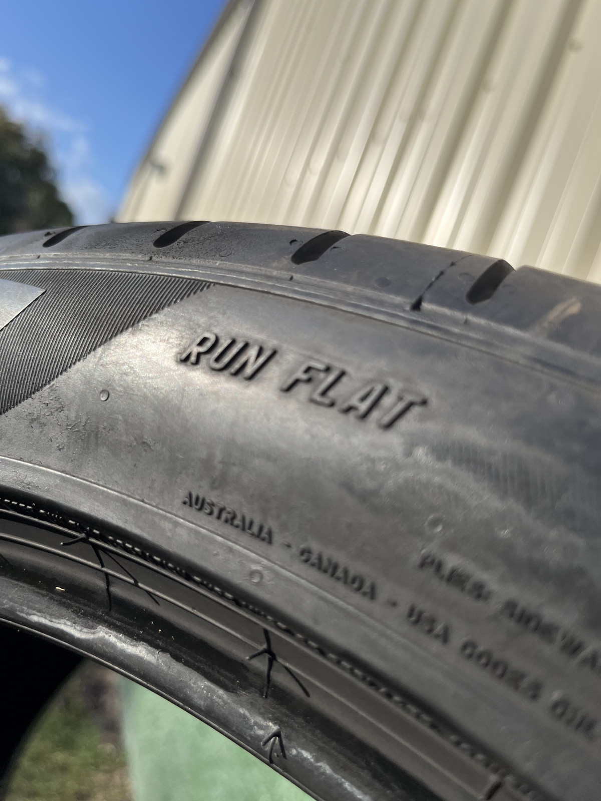 Set Of 2 Tires Pirelli P Zero PZ4 Run Flat ★ BMW 315/35R21 111Y DOT.1625 7.5/32