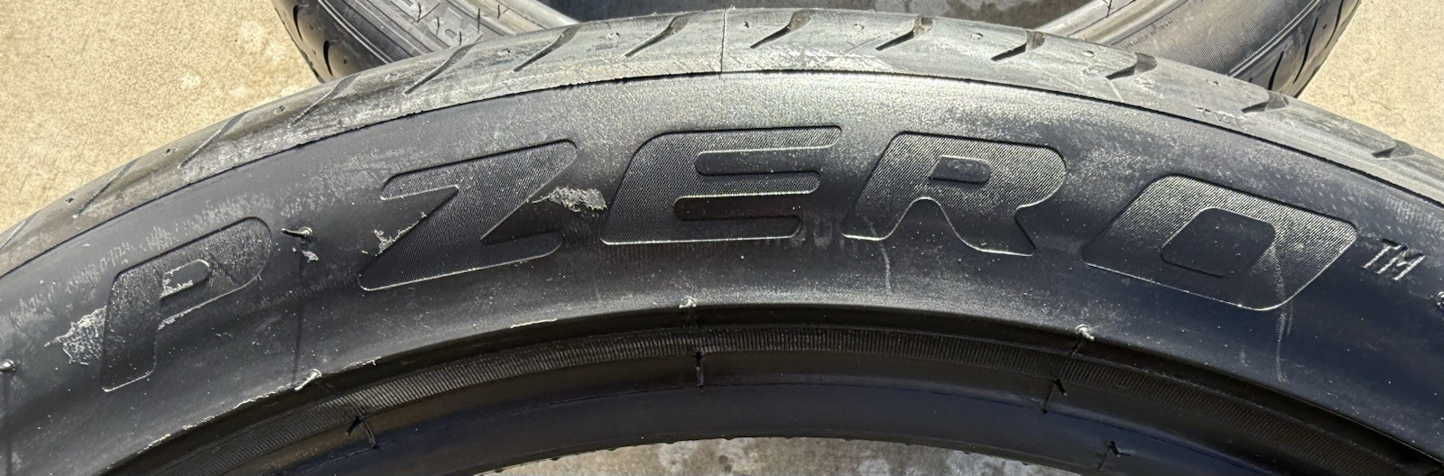 Set of TWO BRAND NEW 255/40ZR20 (101Y) Pirelli P Zero N1 Tires 2554020