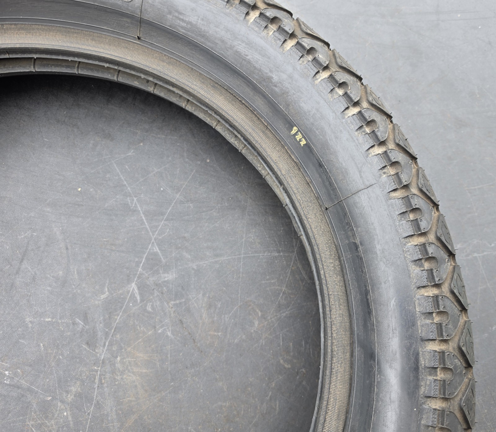 NOS Vintage Continental Twin K112 Rear Tire 4.25/85H18 New old stock