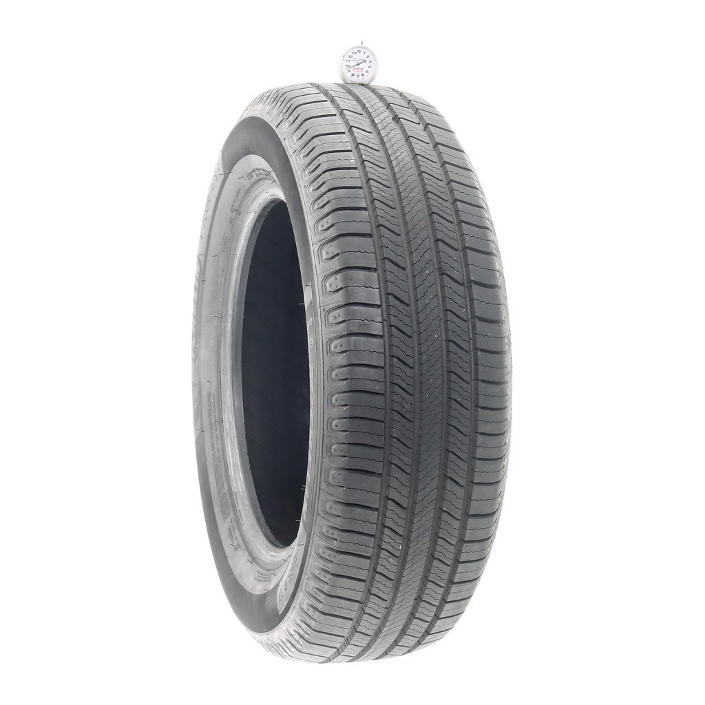 Set of (4) Used 225/65R17 Michelin X Tour A/S 2 102H – 8.5-9.5/32