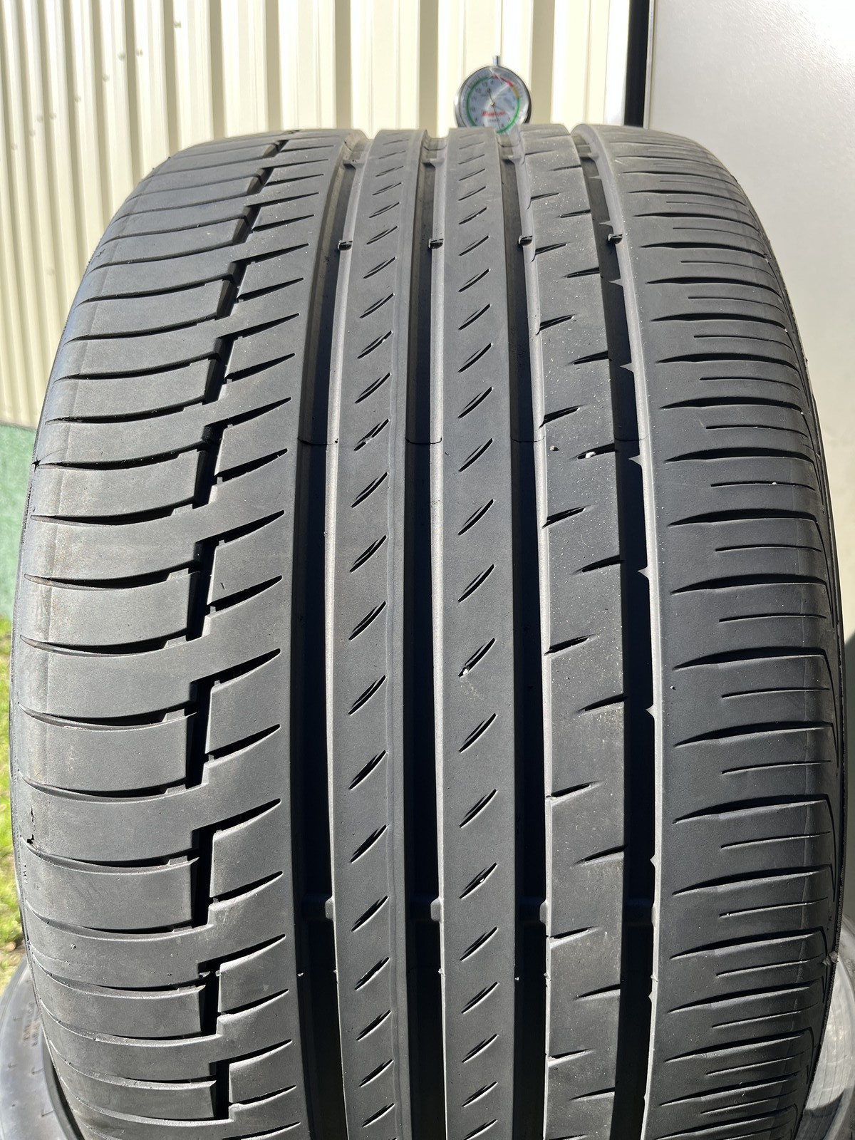 1 Tire Continental PremiumContact 6 ★ BMW 315/30R22 107Y XL DOT.4424 6.25/32