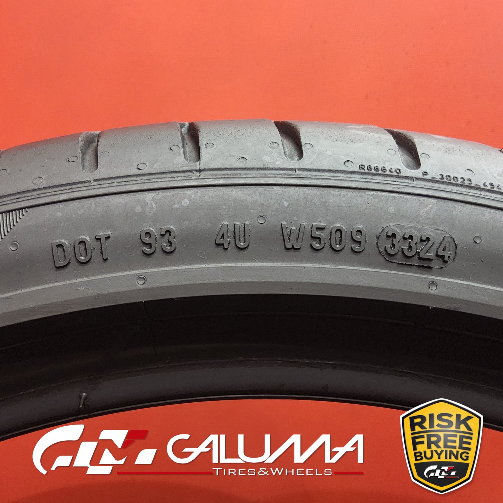 1 Tire LikeNEW Pirelli P-Zero (PZ4) RunFlat ★ XL 225/40R19 225/40/19 93Y #95905