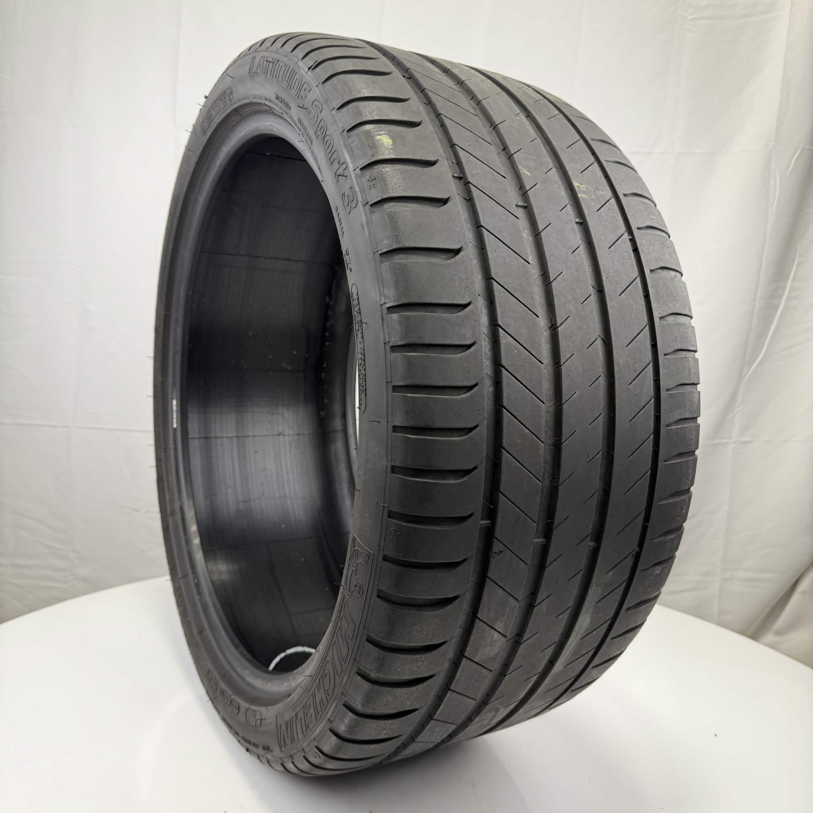 Used 295/35R21 Michelin Latitude Sport 3 N1 107Y 6/32 (DOT 21)